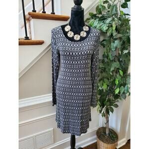 Old Navy Women's Black & White Rayon Round Neck Long Sleeve Knee Length Dress M